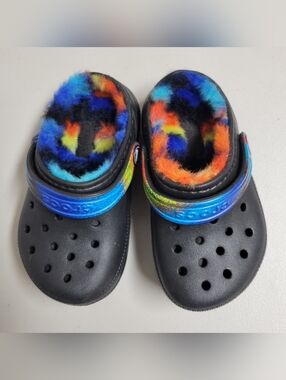 Crocs Classic Lined Slip- On Spray Dye Black Clogs Toddler Size C8.